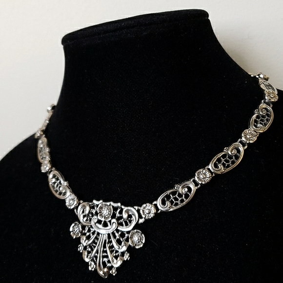 Vintage Mid Century Revival Filigree Ornate Choker - Picture 4 of 15